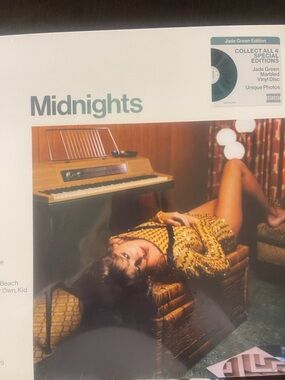 TAYLOR SWIFT MIDNIGHTS COLORED VINYL LP SEALED!